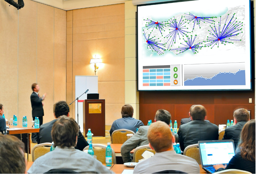 Dağıtım Ağı Tasarımı Yaparken Center-of-Gravity Analizi Uygun Bir Yöntem Mi?